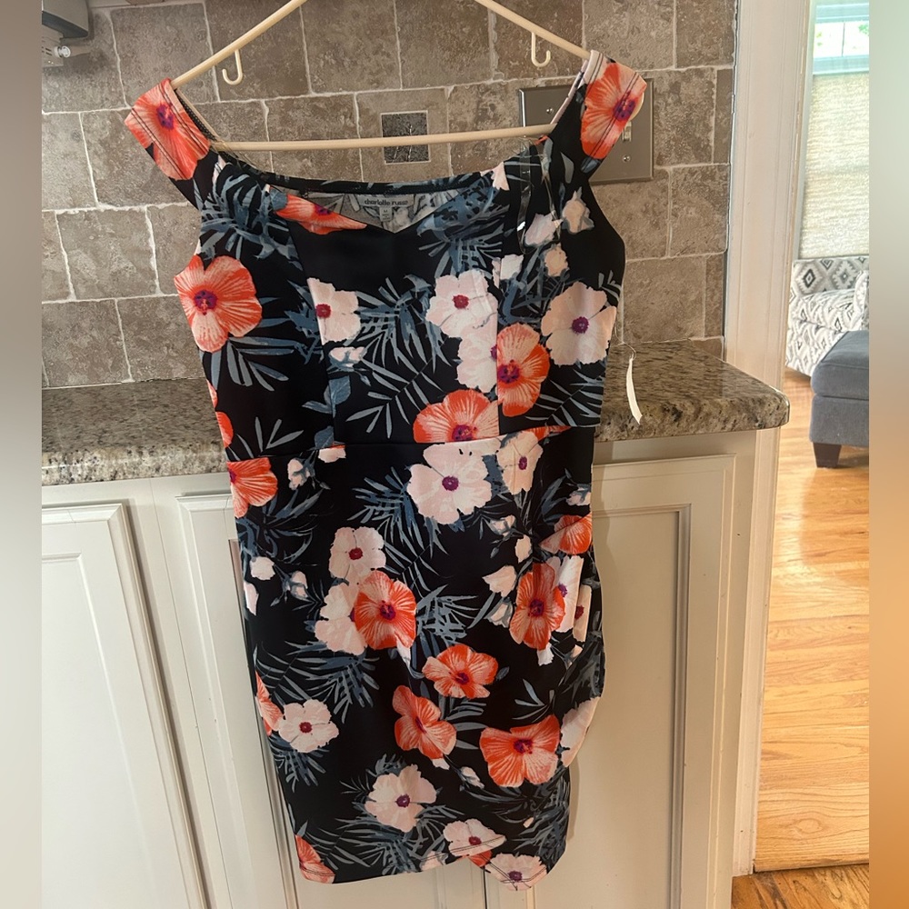 New w tags , size m